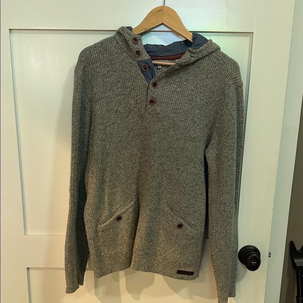 Men's Gray Hooded Sweater